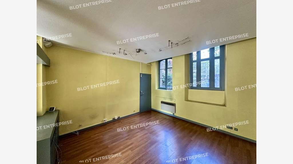 A louer bureaux indépendants 47m² à Rennes Gare