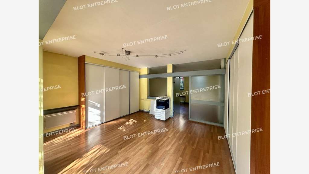 A louer bureaux indépendants 47m² à Rennes Gare