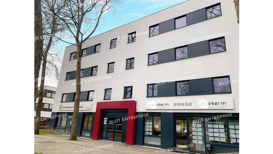 A louer bureaux rénovés de 248m² à Rennes SUD