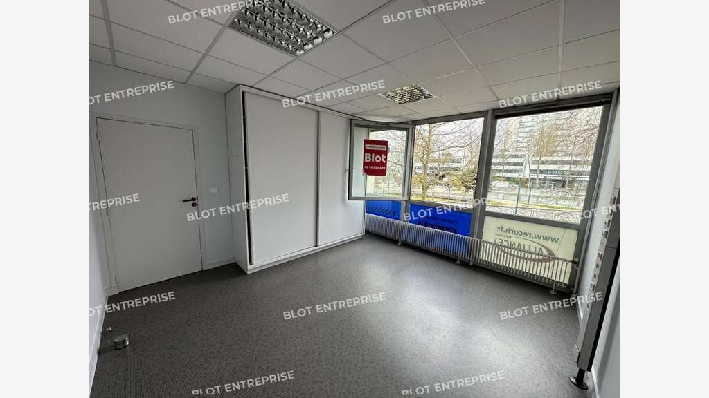 A louer bureaux 56m² à Rennes axe emblématique