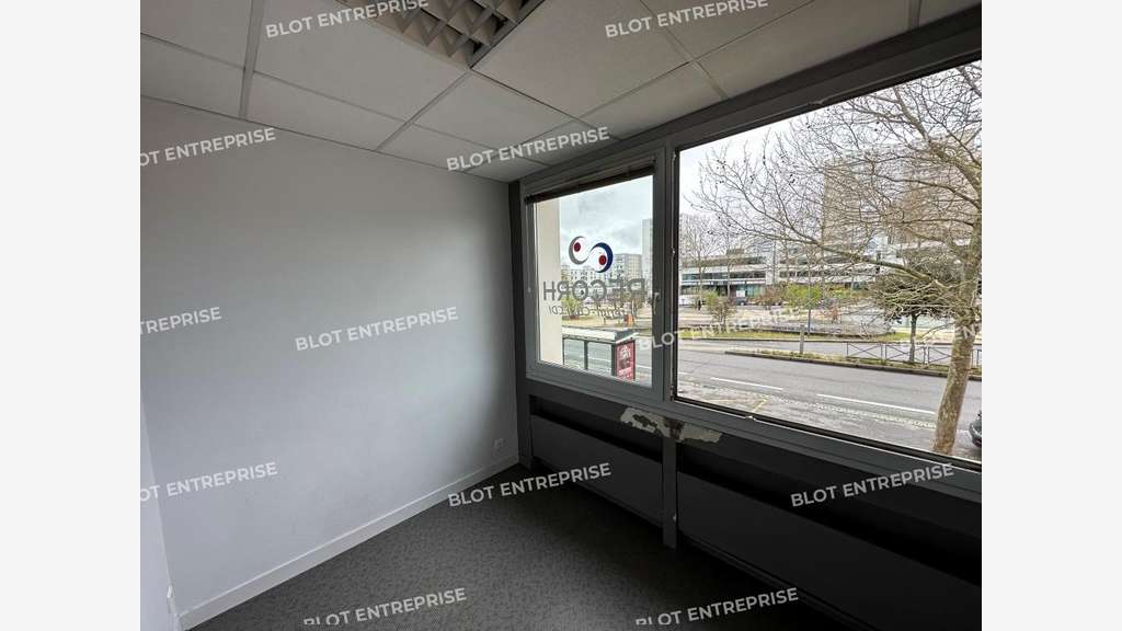 A louer bureaux 56m² à Rennes axe emblématique