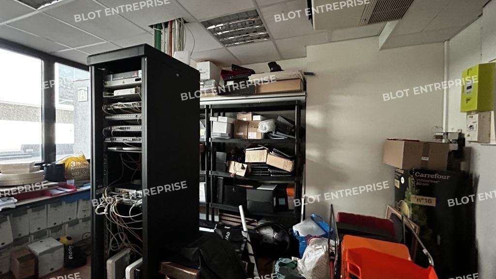 A louer bureaux rénovés de 381m² à Rennes