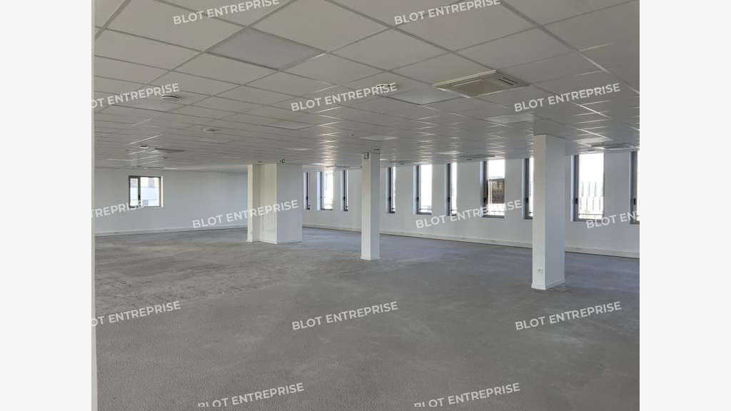A louer bureaux 400m² R+2 à Rennes
