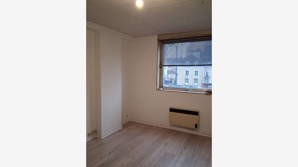 A louer bureau 27m² à Rennes Duguay Trouin