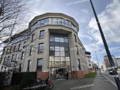 TRI-EXCLUSIVITE A louer bureaux 549m² R+3 Rennes 