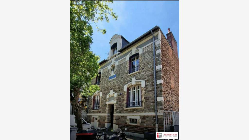 Location bureaux dans maison de caractère à Rennes