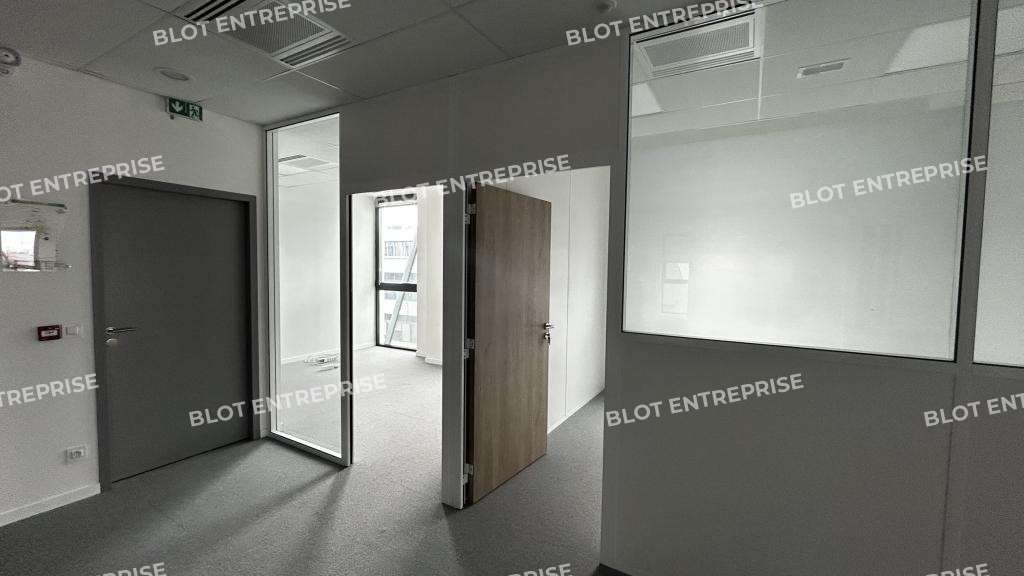 A louer bureaux 305m² R+5 à Rennes Gare 