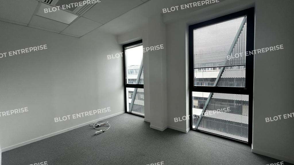 A louer bureaux 305m² R+5 à Rennes Gare 