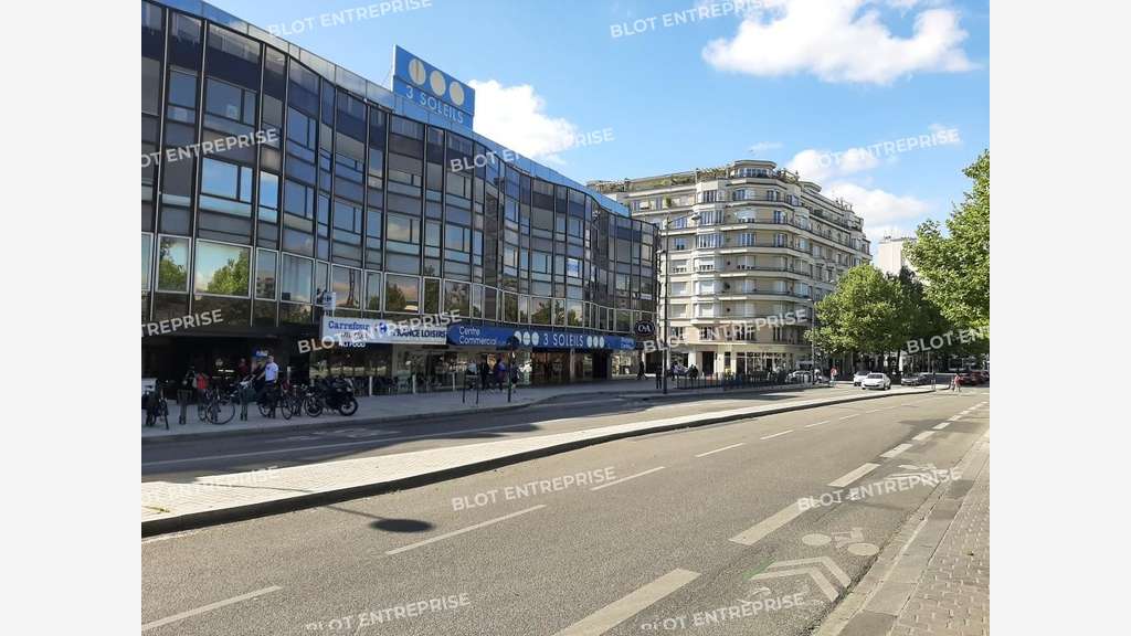 A louer bureaux rénovés 55m² R+1 à Rennes centre