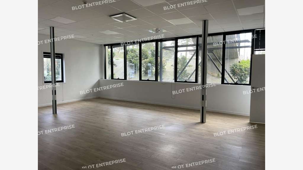A louer plateau de bureau 170m² à Rennes Ouest