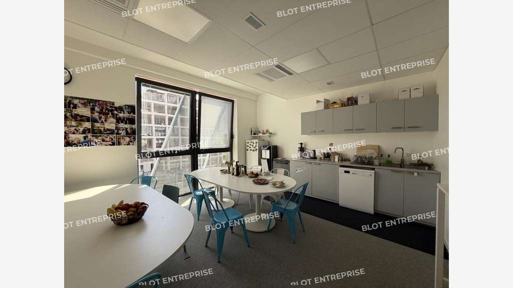 A louer bureaux 55m² R+2/R+5 Rennes gare