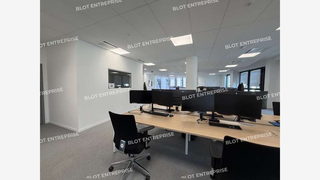 A louer bureaux 55m² R+2/R+5 Rennes gare