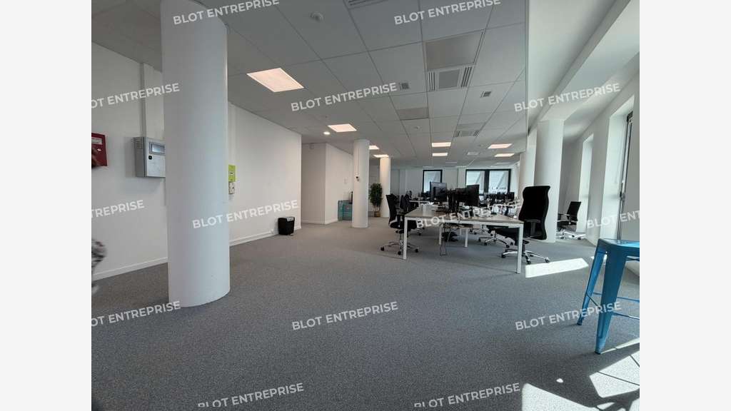 A louer bureaux 55m² R+2/R+5 Rennes gare
