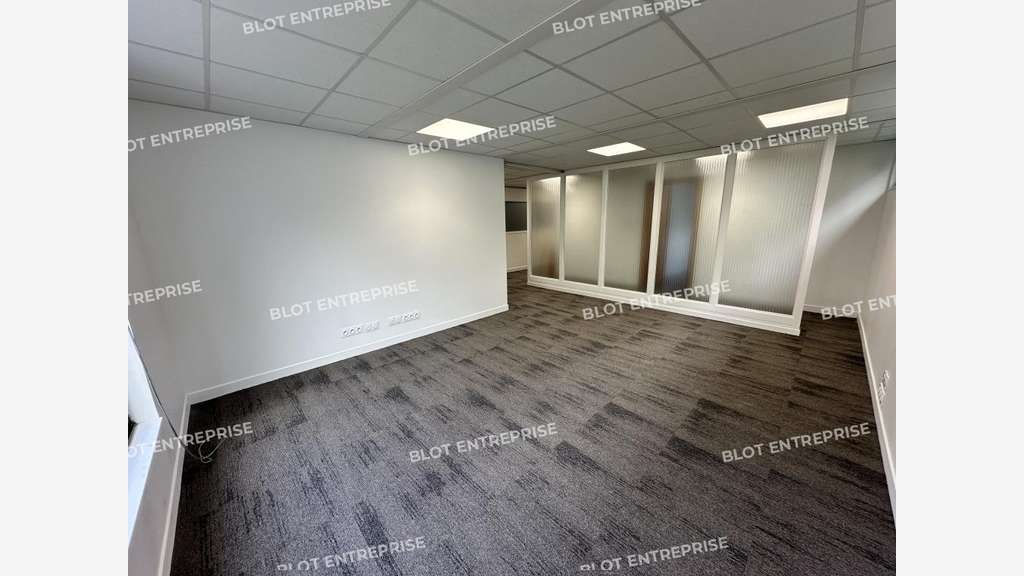 A louer bureaux 55m² Rennes station Le Mabilais
