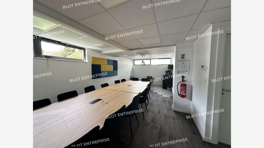 A louer bureaux 55m² Rennes station Le Mabilais