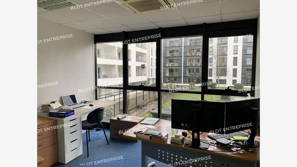 A louer bureaux de 206m² proche gare de Rennes