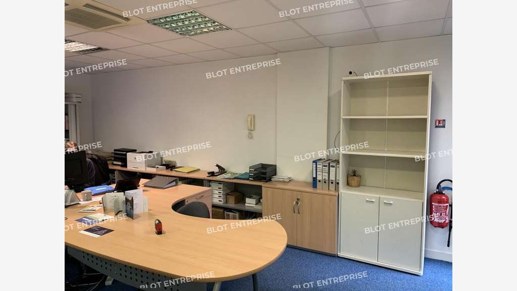 A louer bureaux de 206m² proche gare de Rennes
