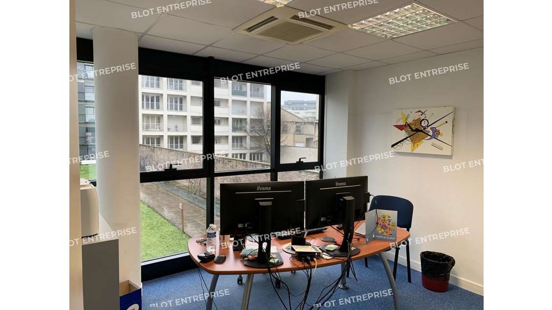 A louer bureaux de 206m² proche gare de Rennes