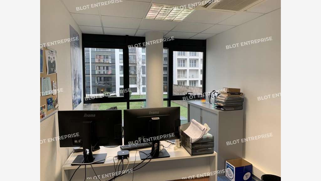 A louer bureaux de 206m² proche gare de Rennes