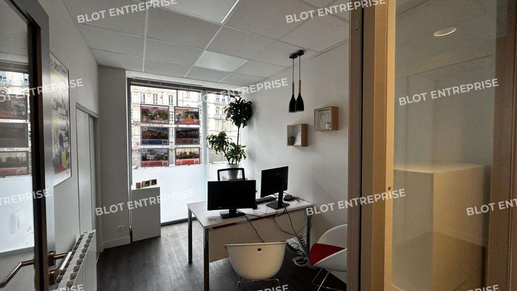 A louer bureaux de 80m² en hyper centre de Rennes