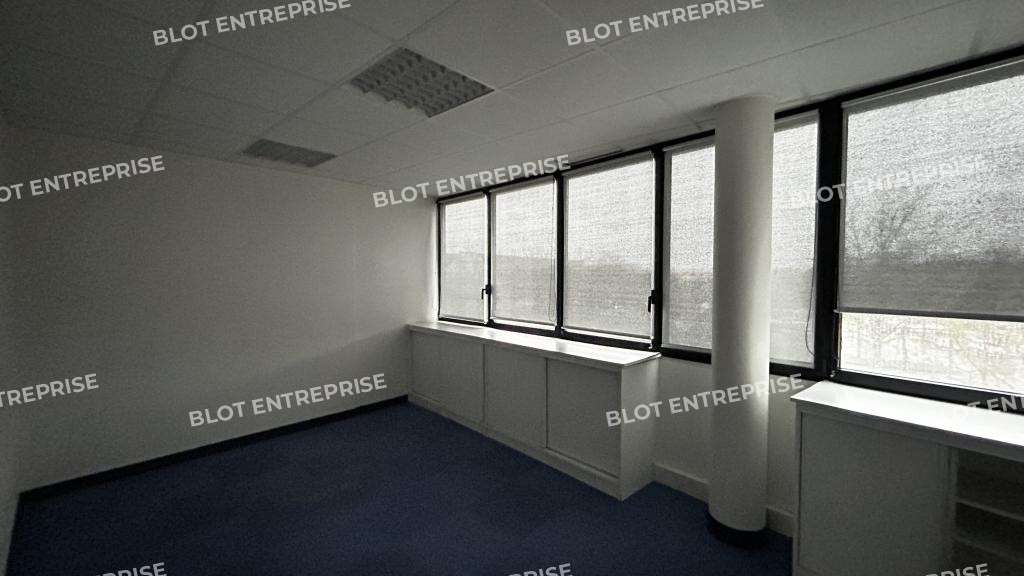 A louer bureaux de 200m² à Rennes quartier Poterie