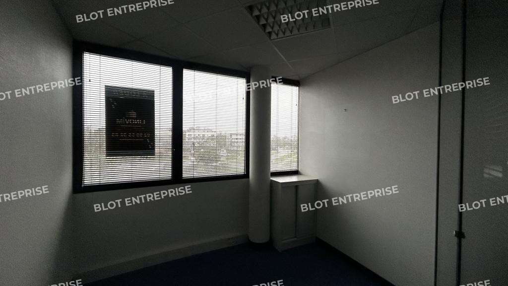 A louer bureaux de 200m² à Rennes quartier Poterie