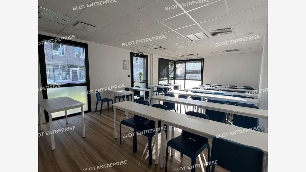 A louer bureaux 465m² Rennes Ecopole Sud Est