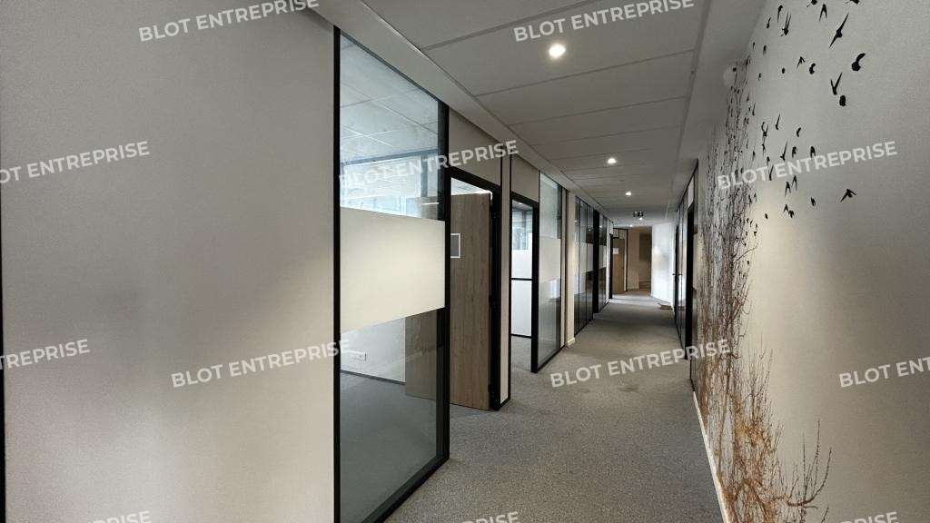 A LOUER - BUREAUX 295 m² - RENNES