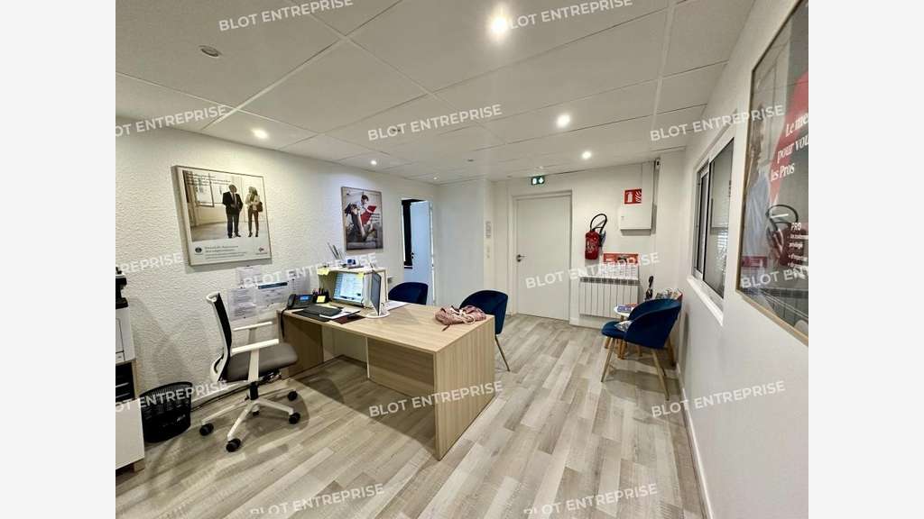A LOUER - BUREAUX 70 m² - RENNES