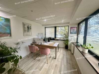 A LOUER - BUREAUX 70 m² - RENNES