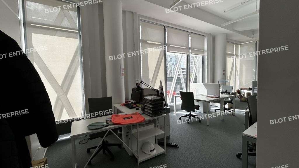 A LOUER - BUREAUX 243 m² RENNES GARE