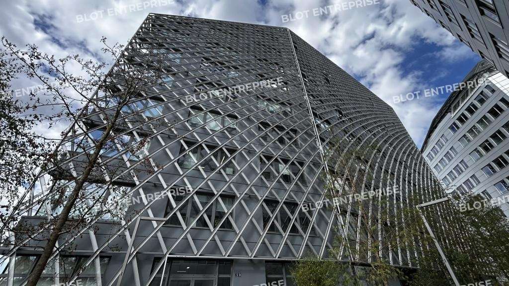 A LOUER - BUREAUX 243 m² RENNES GARE