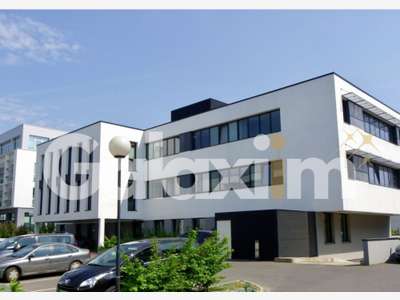 Bureaux 228m² R+1 à louer à Rennes