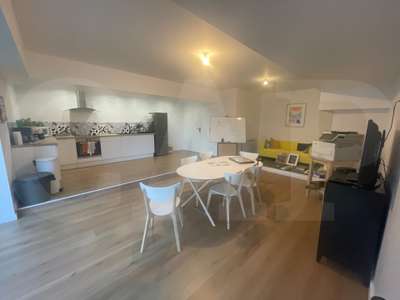 A Louer bureaux de 150m² à Baud Chardonnet