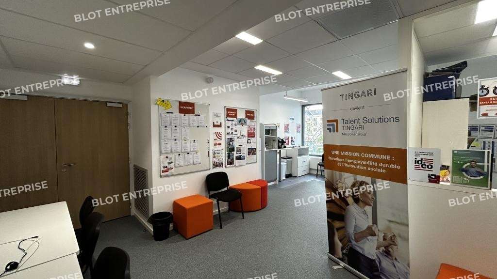 A louer bureaux de 340m² en R+2 à Rennes gare