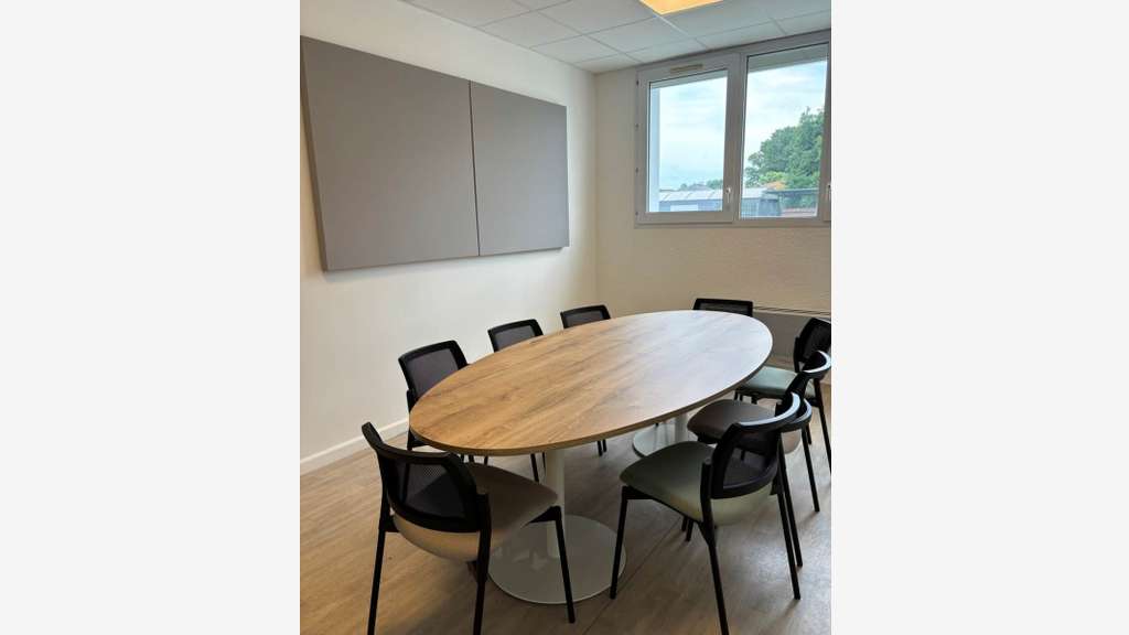 À louer bureaux de 18 à 89m² à Rezé