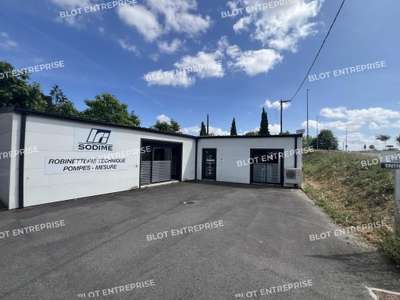 A louer bâtiment indépendant bureaux 240m² à Rezé