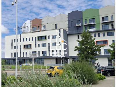 Plateau de bureaux neuf de 320m² à louer à Rezé 