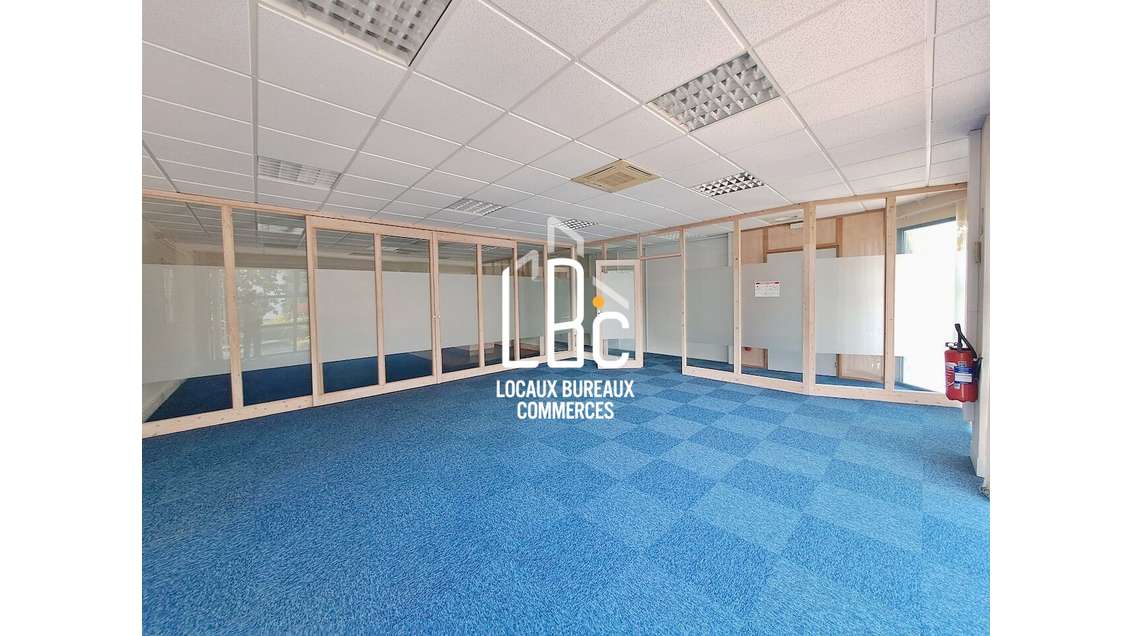 Plateau de bureaux 86m² à louer à Rezé 