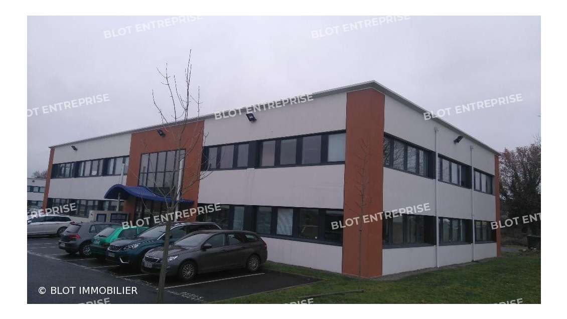 A louer bureaux de 214,10m² à Rezé Nantes SUD