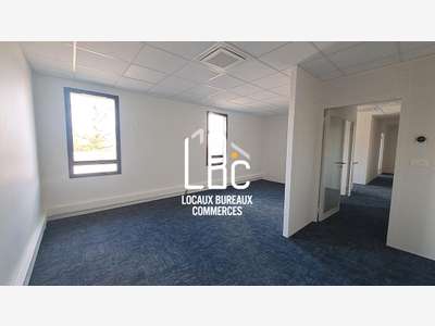 A louer bureaux 69m² Rezé bon accès périphérique
