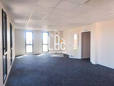 A louer bureau 71m² Rezé accès rapide périphérique
