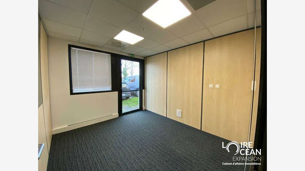 Opportunité bureaux 430m² à louer à Rezé