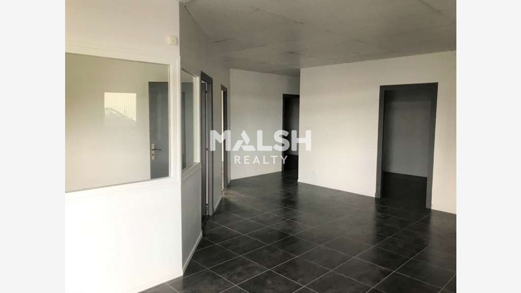 A louer bureaux rénovés 250m² à Rillieux-la-Pape