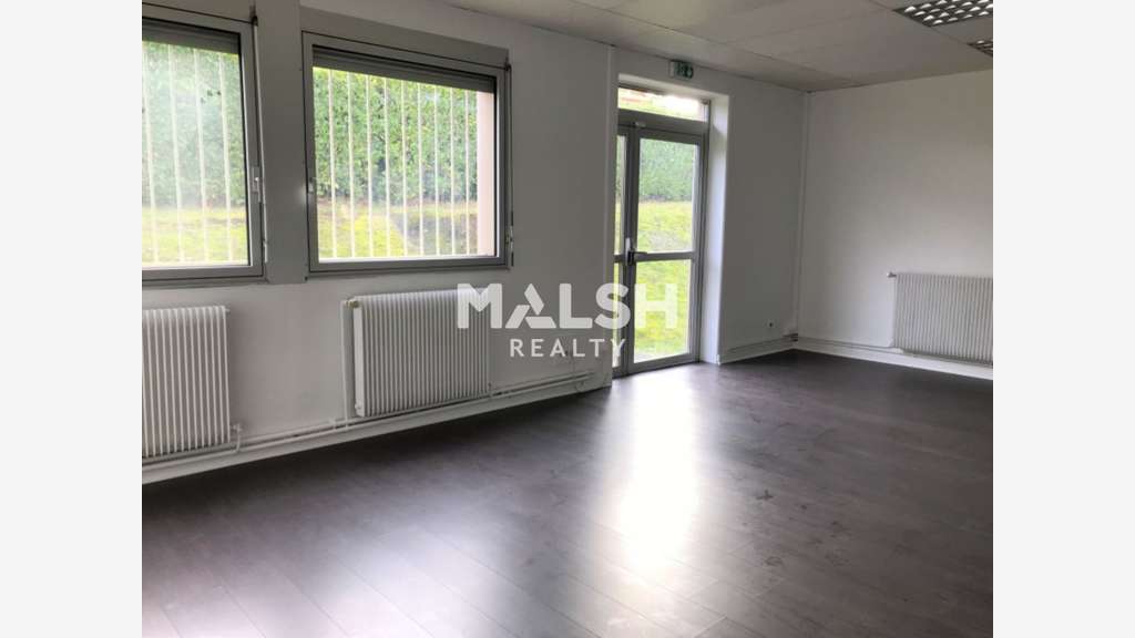 A louer bureaux rénovés 250m² à Rillieux-la-Pape