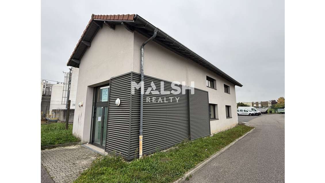 Bureaux 110m² à louer à Rillieux-la-Pape