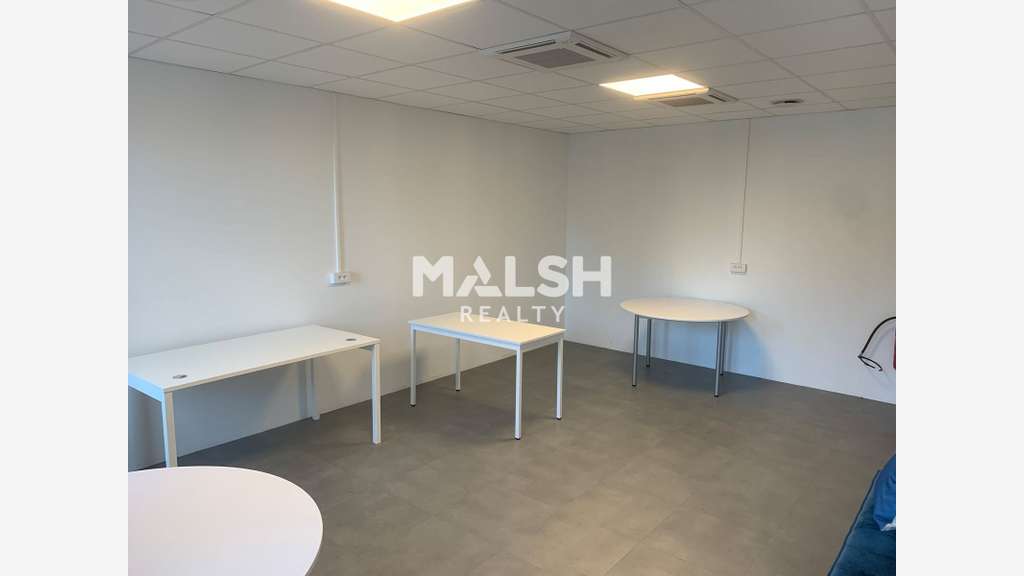 Bureaux 39m² à louer à Rillieux la Pape