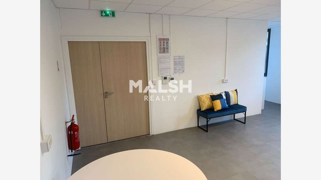 Bureaux 39m² à louer à Rillieux la Pape