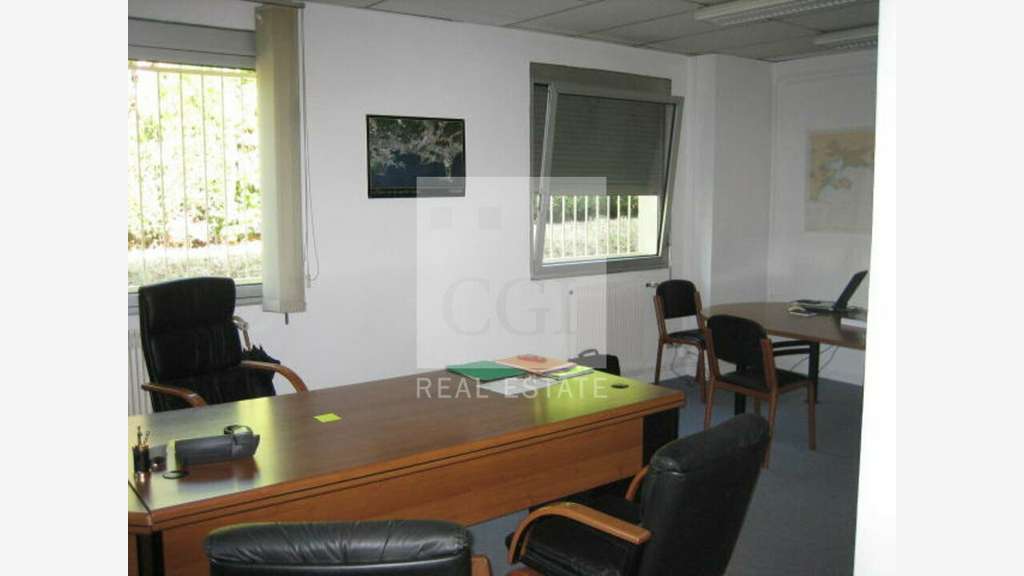 A louer bureaux climatisés 250m² Rillieux-la-Pape