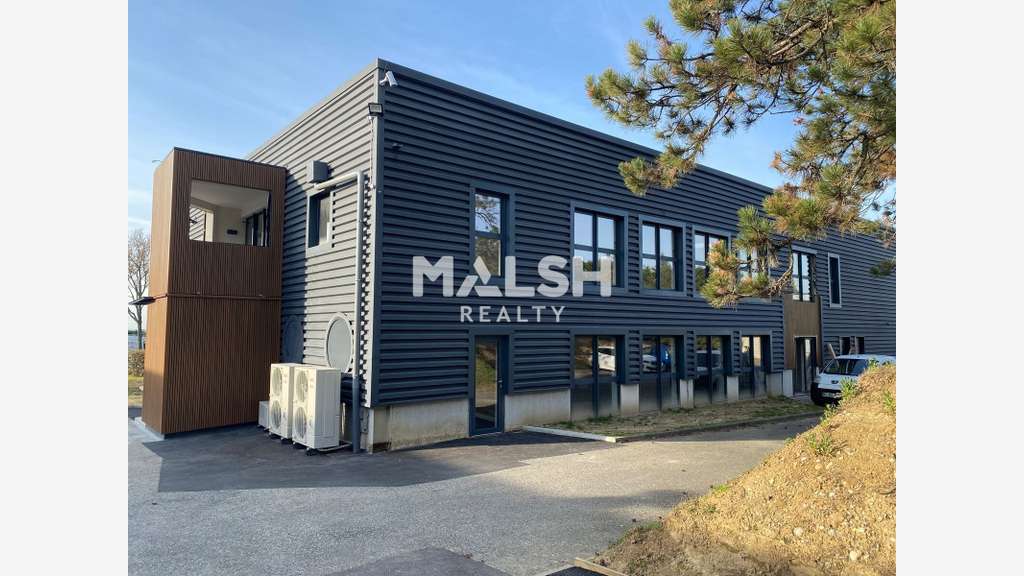 A louer bureaux 205m² à Rillieux la Pape